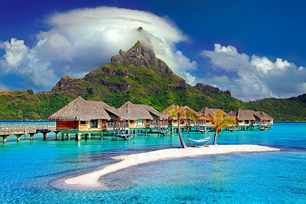 Image of beach huts in French Polynesia