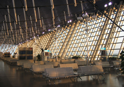 Shanghai Pudong International Airport terminal seating
